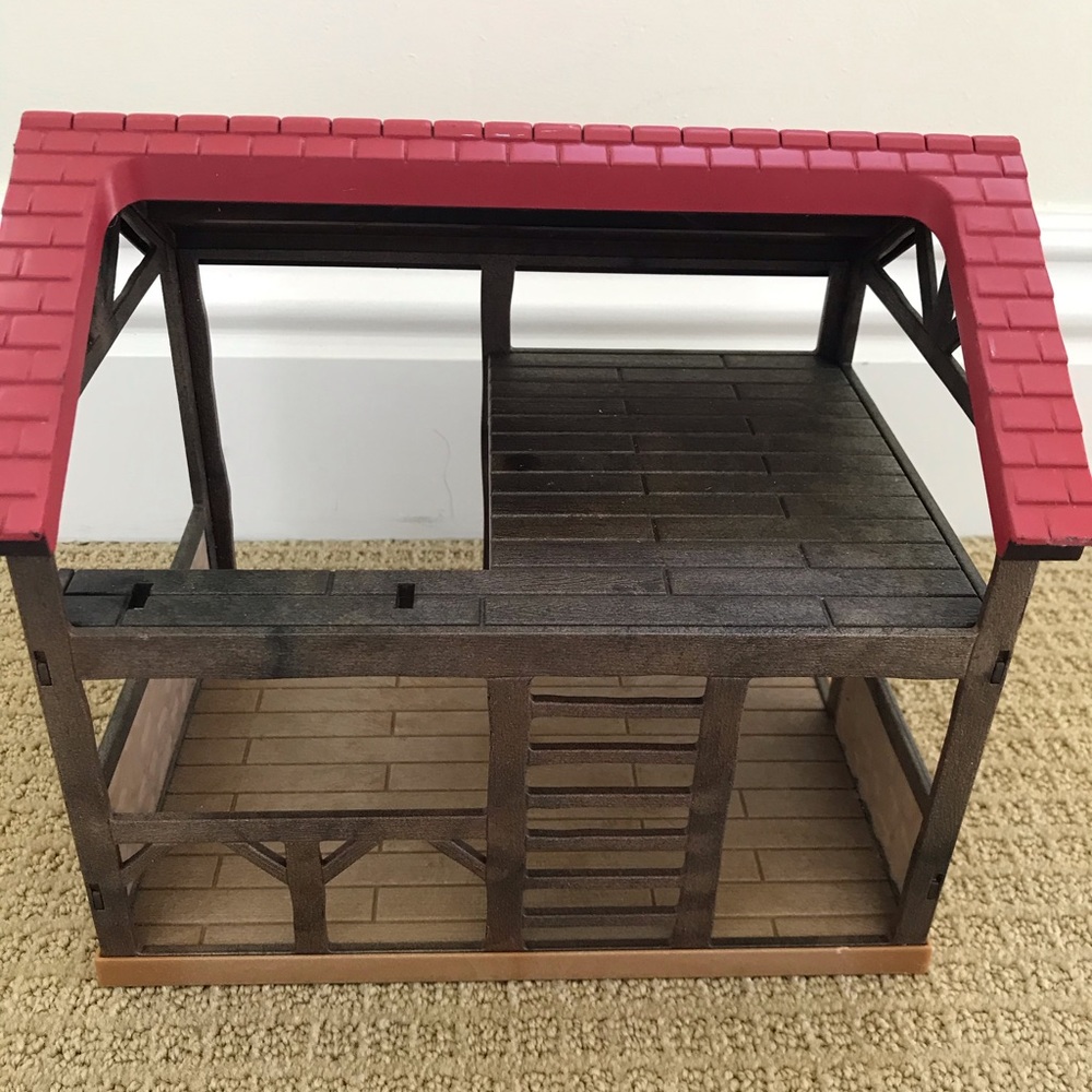 ⬇️ Calico Critters Highfields Barn Shell - Picture 2 of 5